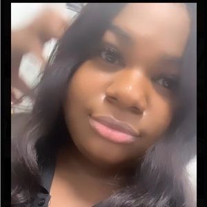 Meet your Posher, Jada